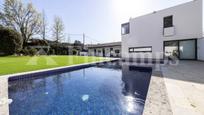 Swimming pool of House or chalet for sale in Sant Cugat del Vallès  with Heating, Private garden and Terrace