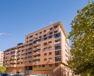 Exterior view of Attic for sale in  Madrid Capital  with Air Conditioner, Terrace and Swimming Pool