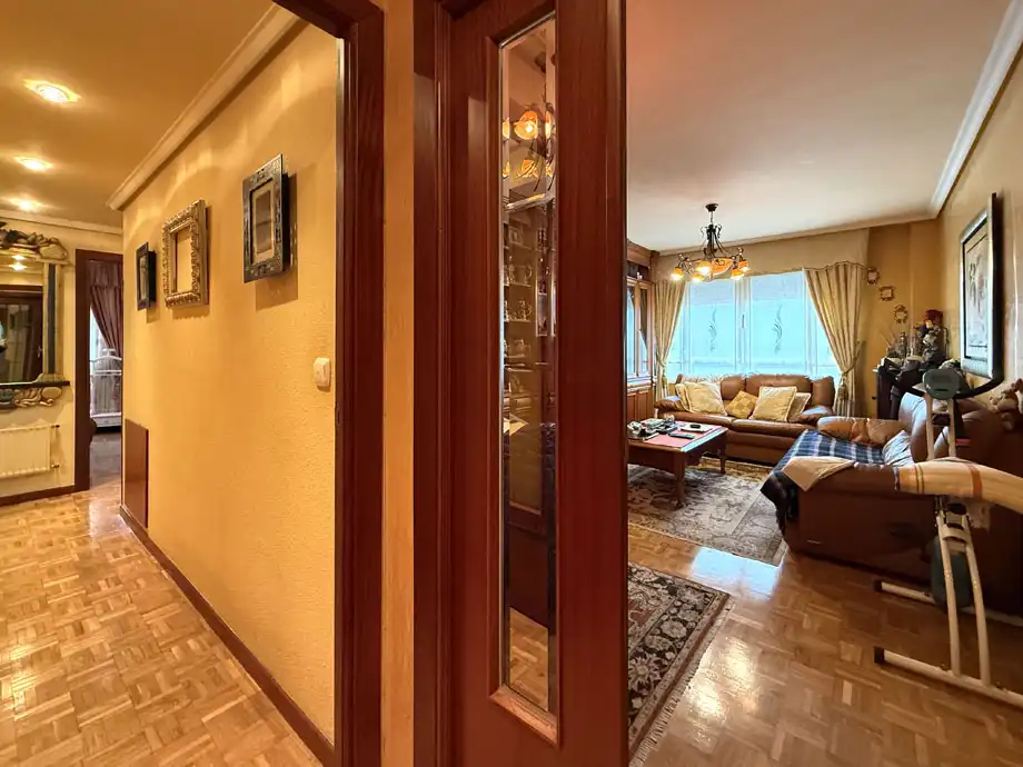 Piso en venta en Vitoria - Gasteiz con Calefacción, Parquet y Terraza