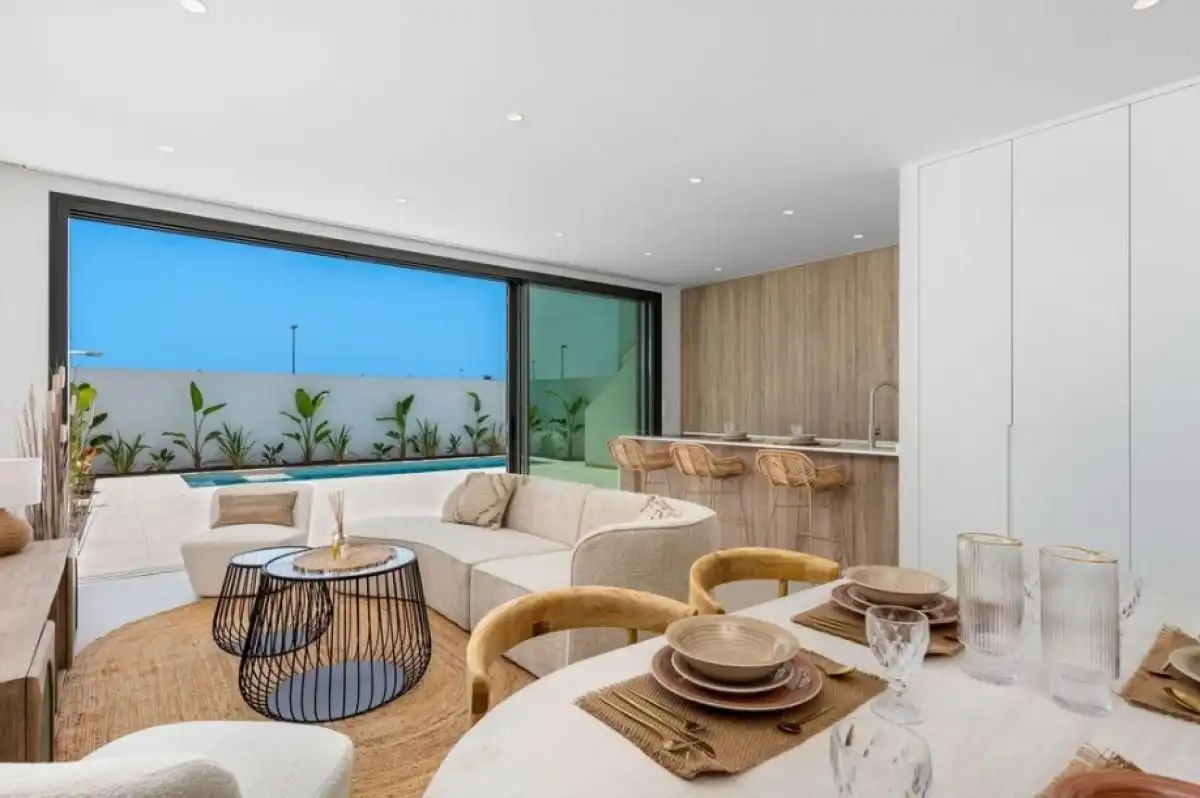 Chalet con piscina en venta en Las Lomas de Rame - Bahía Bella, imagen 15