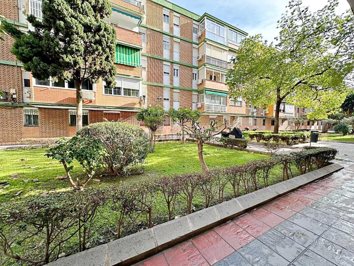 Vista exterior de Pis en venda en Málaga Capital amb Aire condicionat