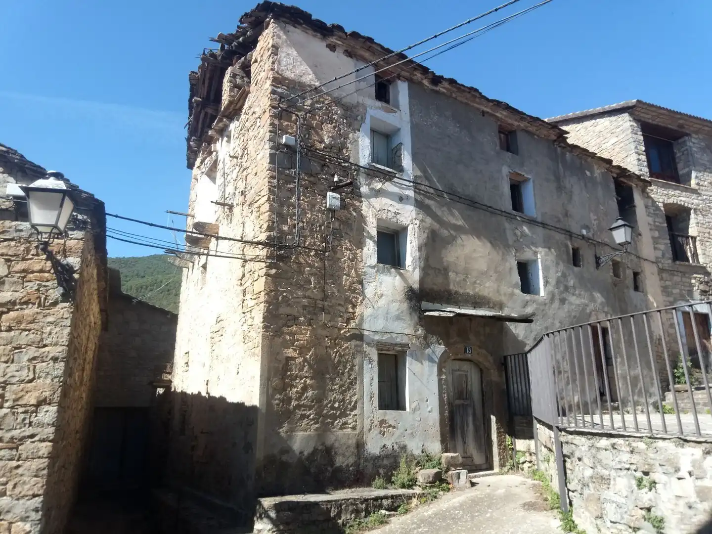 Vista exterior de Casa o chalet en venta en El Pueyo de Araguás con Jardín privado