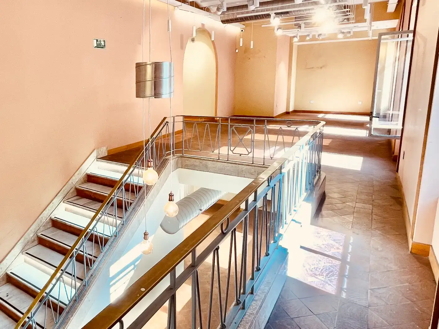 Commercial properties for rent in Calle de Toledo, 52, Palacio