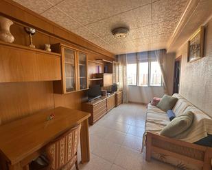Sala d'estar de Pis en venda en Cornellà de Llobregat