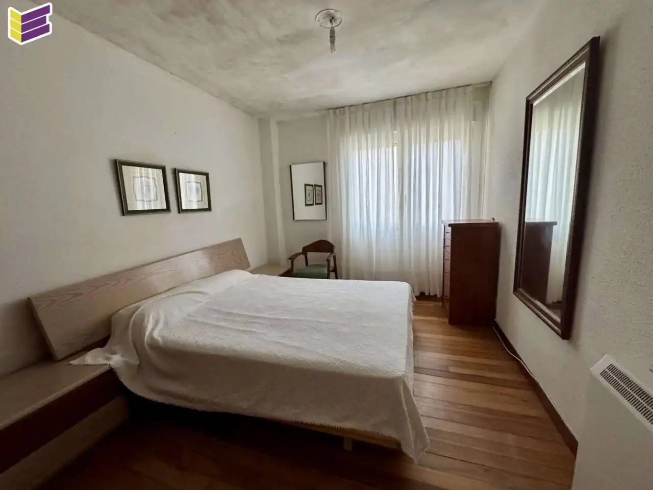 Habitación de Piso en venta en Baiona con Calefacción, Parquet y Amueblado