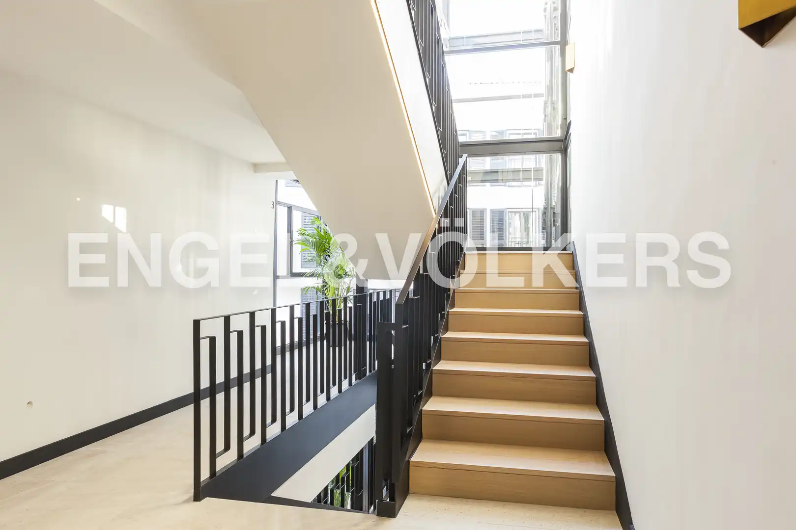 Wohnung zur Miete in Madrid mit Klimaanlage, Heizung und Balkon