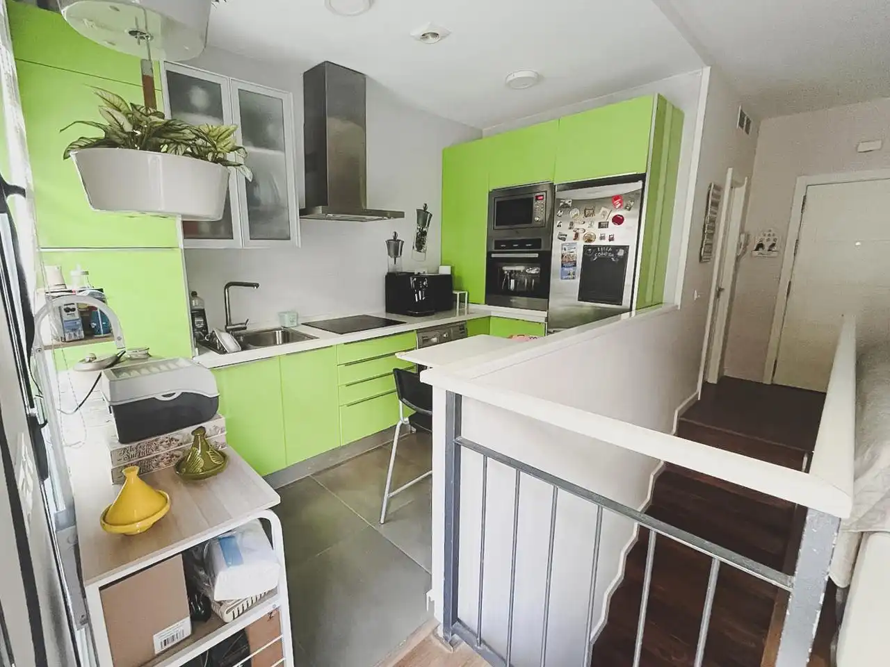 Cocina de Dúplex de alquiler en Cádiz con Terraza y Amueblado