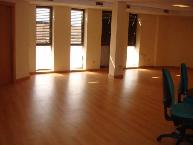 Oficina en Alquiler en Valldaura - Carretera de Cardona