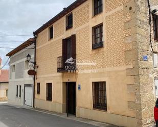 Exterior view of Building for sale in Encinillas