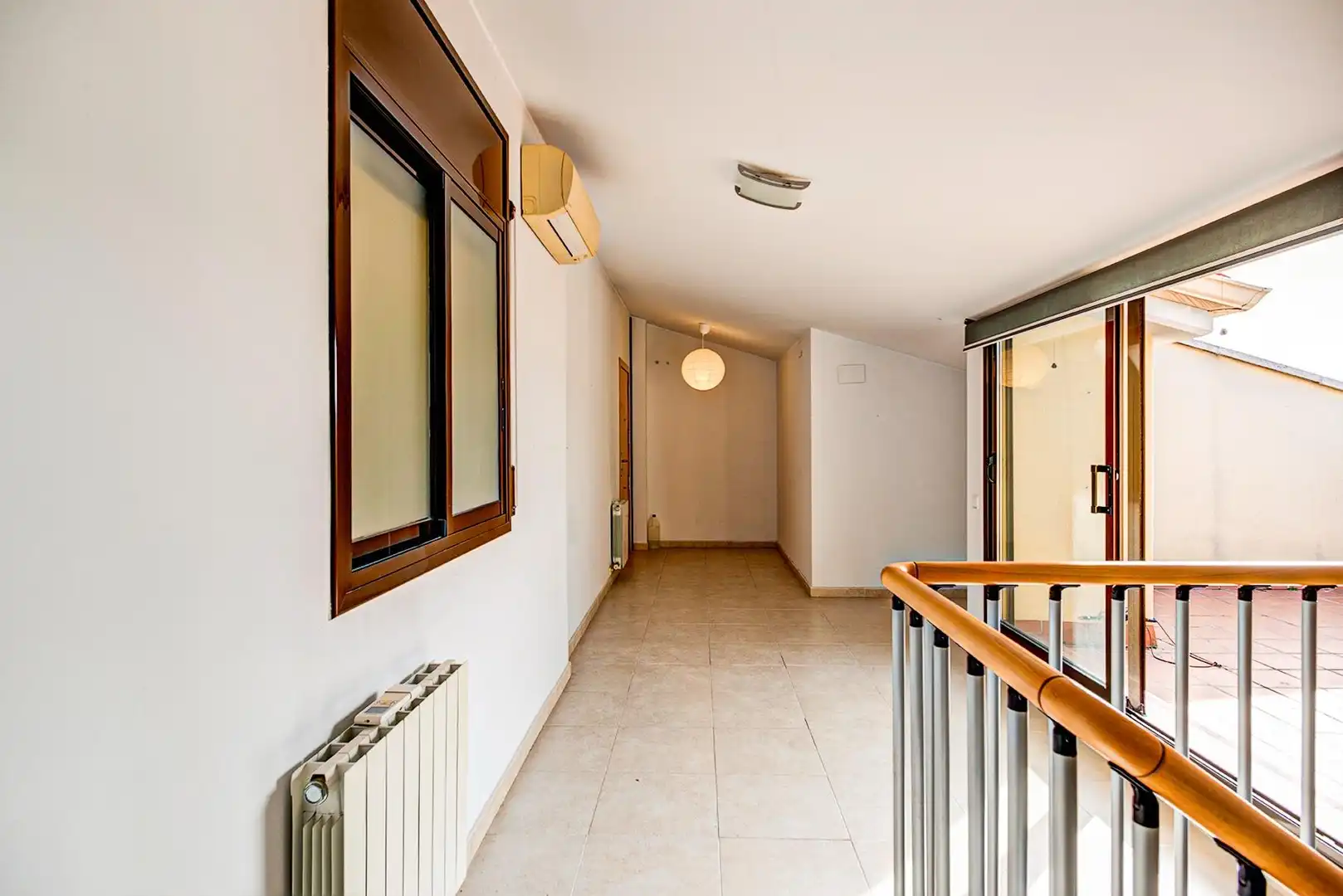 Maisonette zum Verkauf in Igualada mit Klimaanlage, Heizung und Terrasse