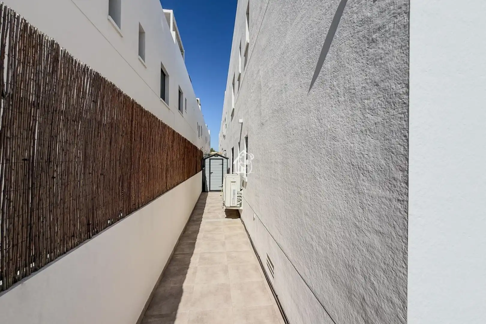 Wohnungen zur Miete in San Miguel de Salinas mit Klimaanlage, Privatgarten und Terrasse