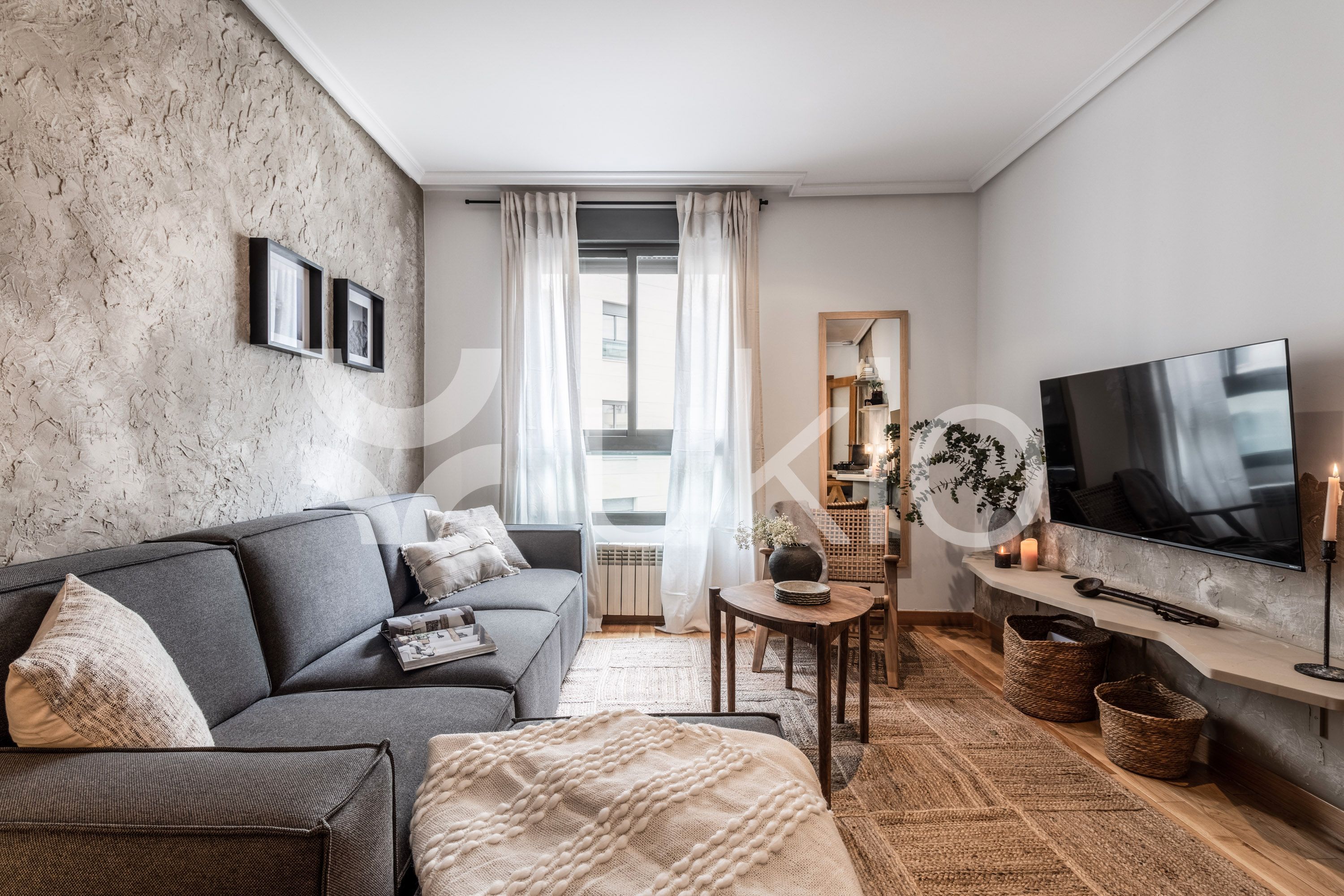Living room of Apartment to rent in  Barcelona Capital  with Air Conditioner, Heating and Oven