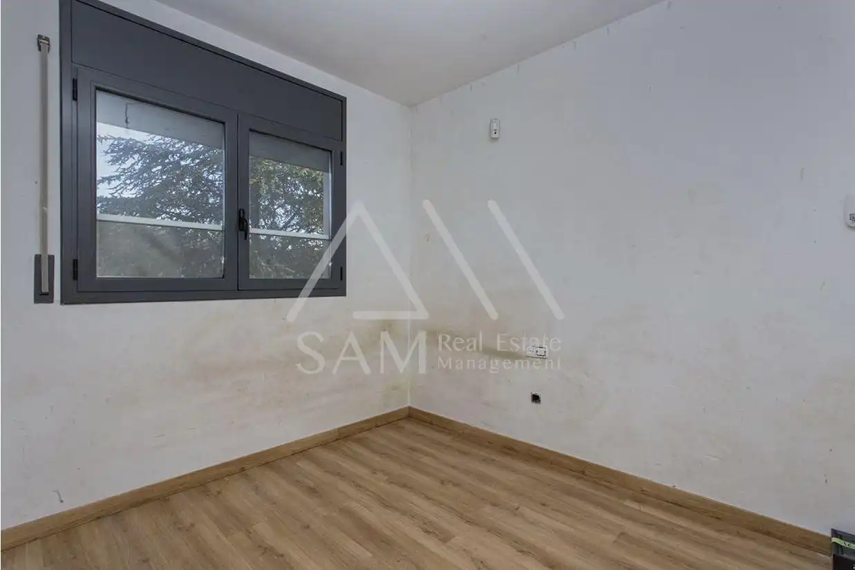 Schlafzimmer von Maisonette zum Verkauf in Manresa mit Balkon