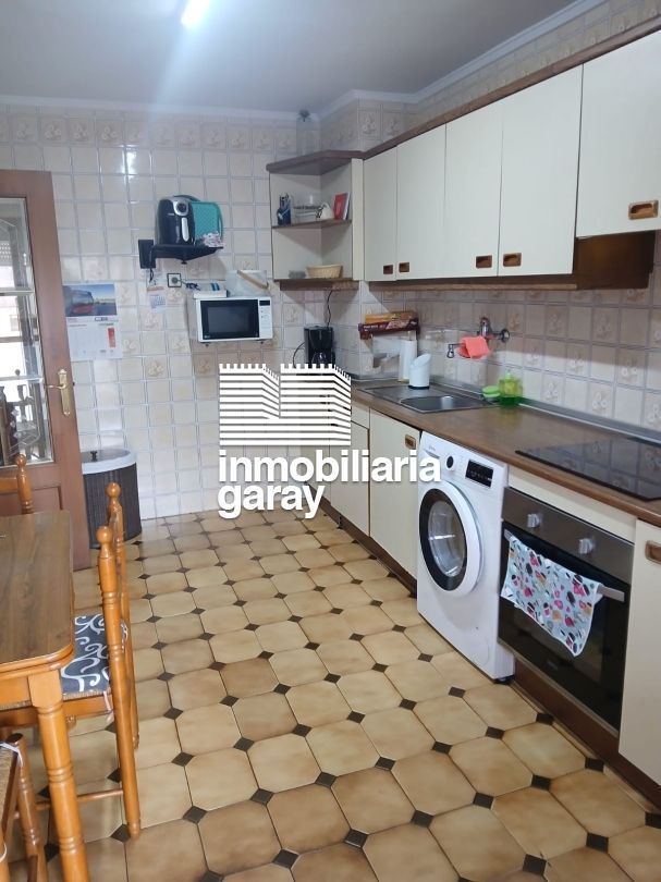 Kitchen of Flat to rent in Villarcayo de Merindad de Castilla la Vieja  with Heating