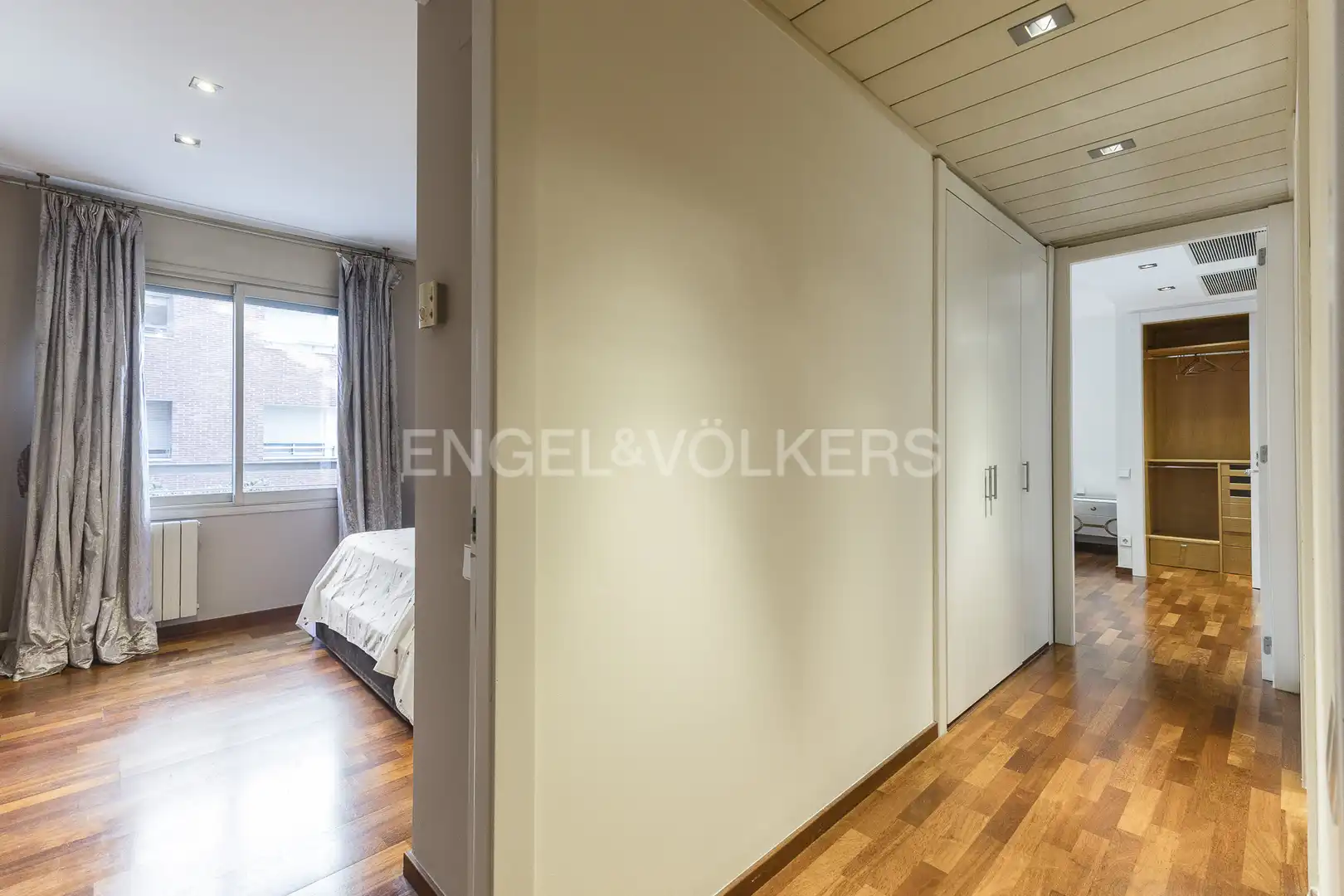 Piso de alquiler en Barcelona con Aire acondicionado, Calefacción y Jardín privado