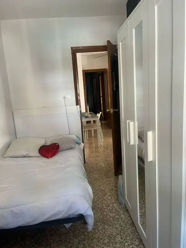 Schlafzimmer von Wohnung zur Miete in Granada mit Heizung, Möbliert und Ofen