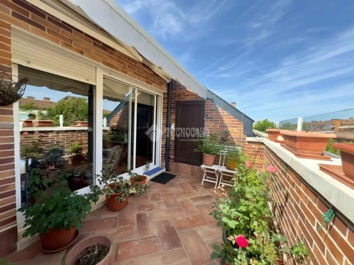 Terraza de Piso en venta en Las Rozas de Madrid con Aire acondicionado, Calefacción y Terraza