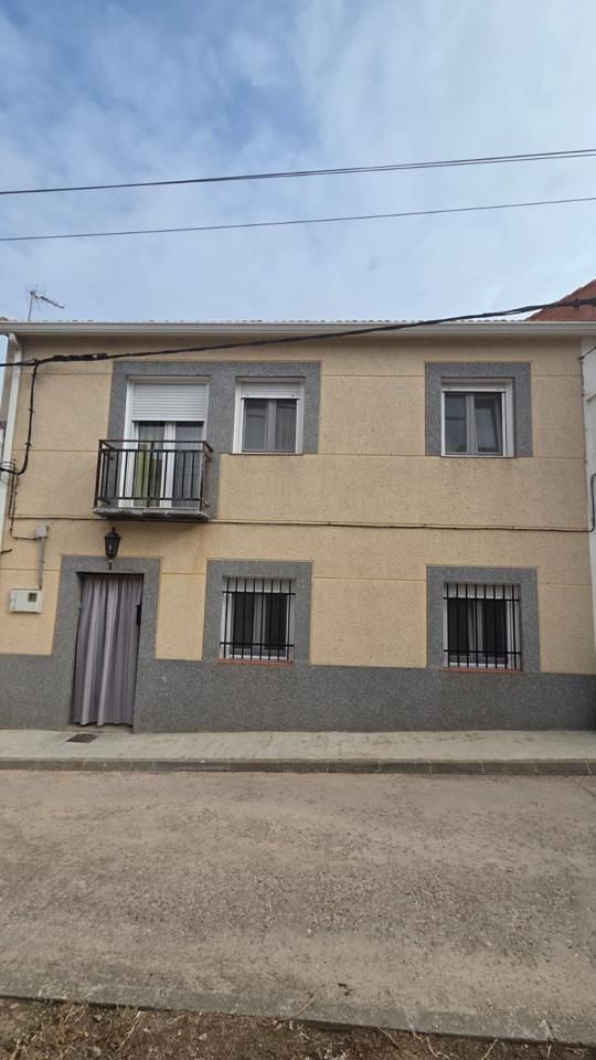 Vista exterior de Casa o xalet en venda en Belinchón