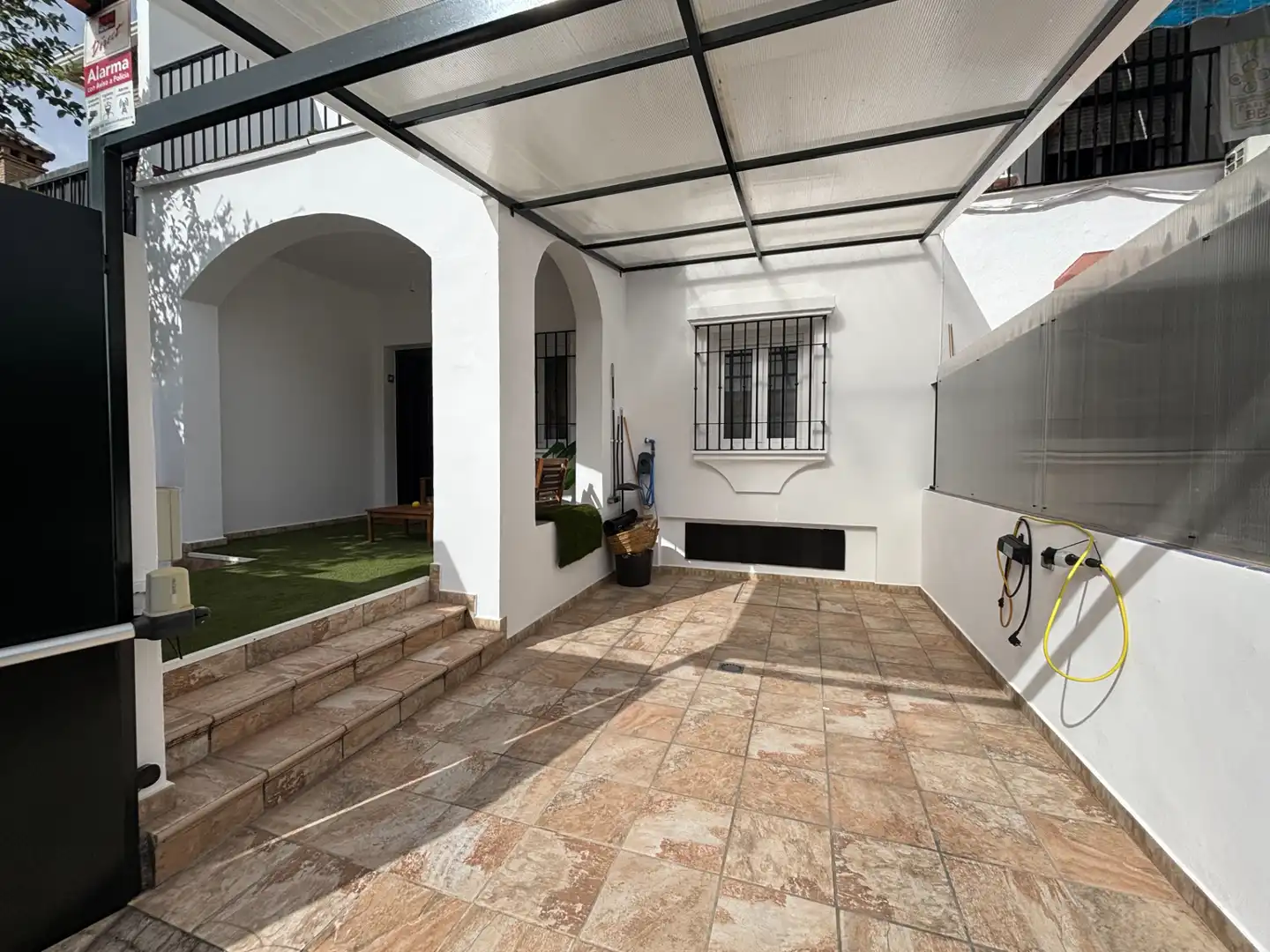 Casa adosada en venta en Mairena del Aljarafe con Jardín privado, Parquet y Terraza
