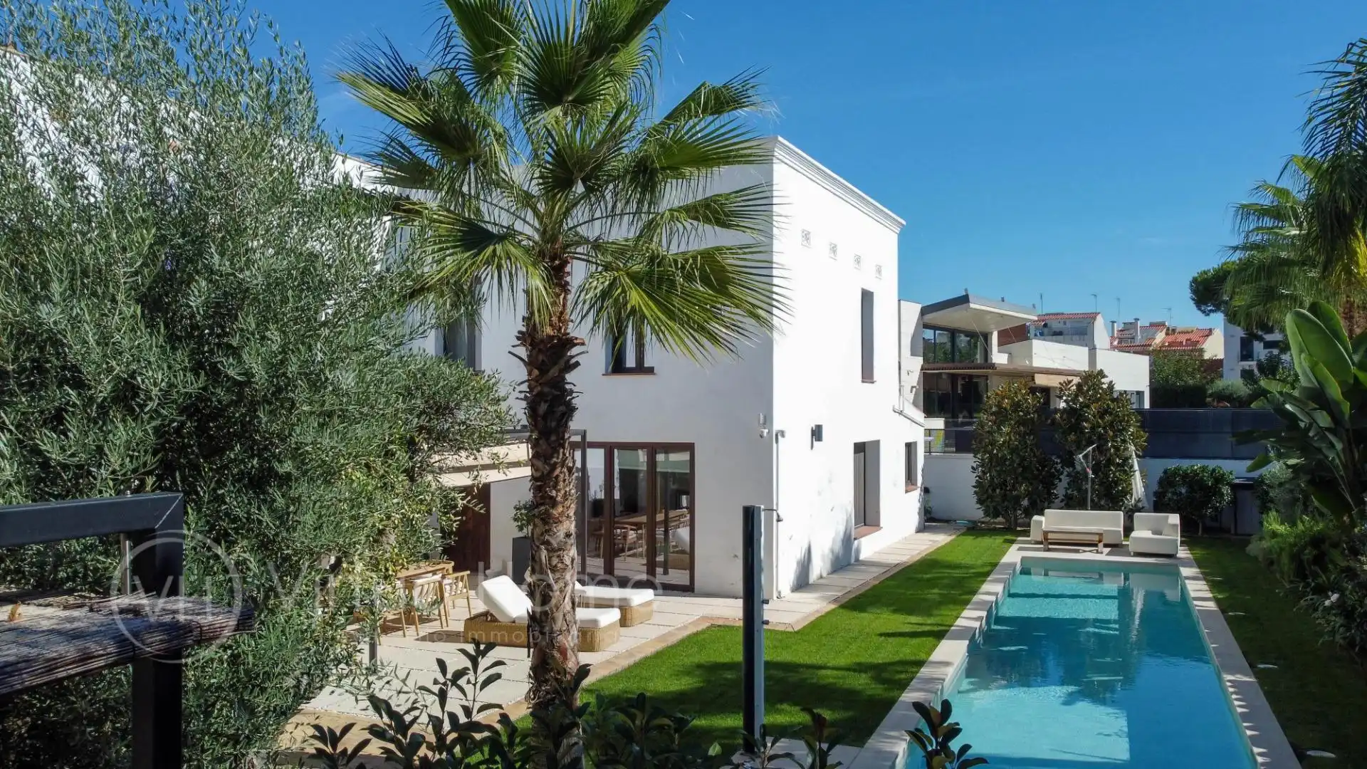 Chalet con piscina en venta en Centre