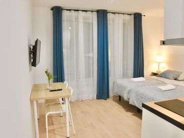 Studio avec ascenseur à louer à Centro