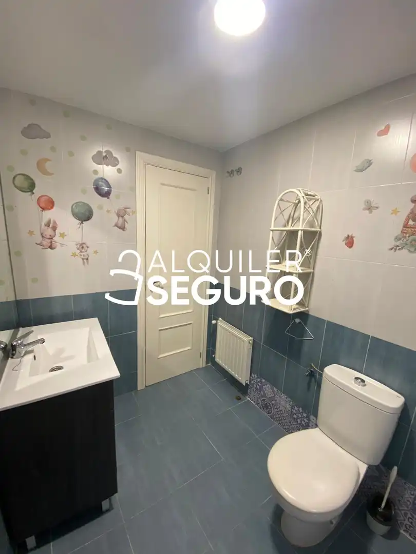 Baño de Piso de alquiler en Los Valles - Sanz Vázquez - El Fuerte