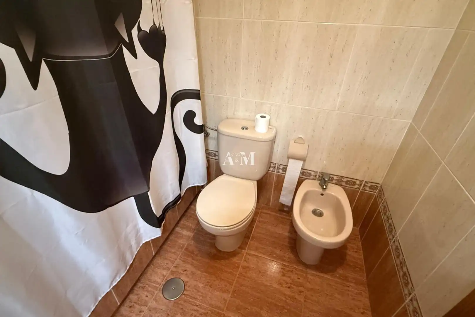 Bany de Casa adosada de lloguer en San Pedro del Pinatar amb Aire condicionat, Calefacció i Jardí privat