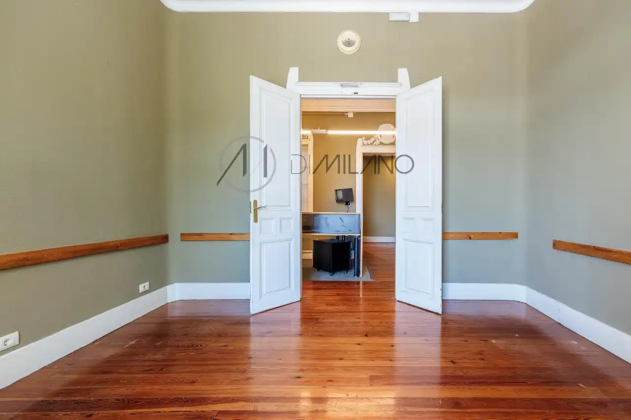 Flat with lift for sale in Montero Ríos, imagen 33