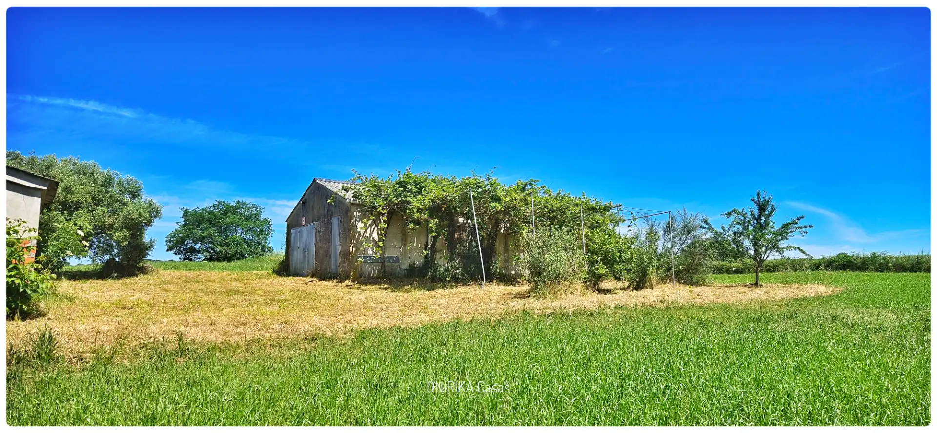 Houses for sale in Sarria  with Private garden, Storage room and Furnished