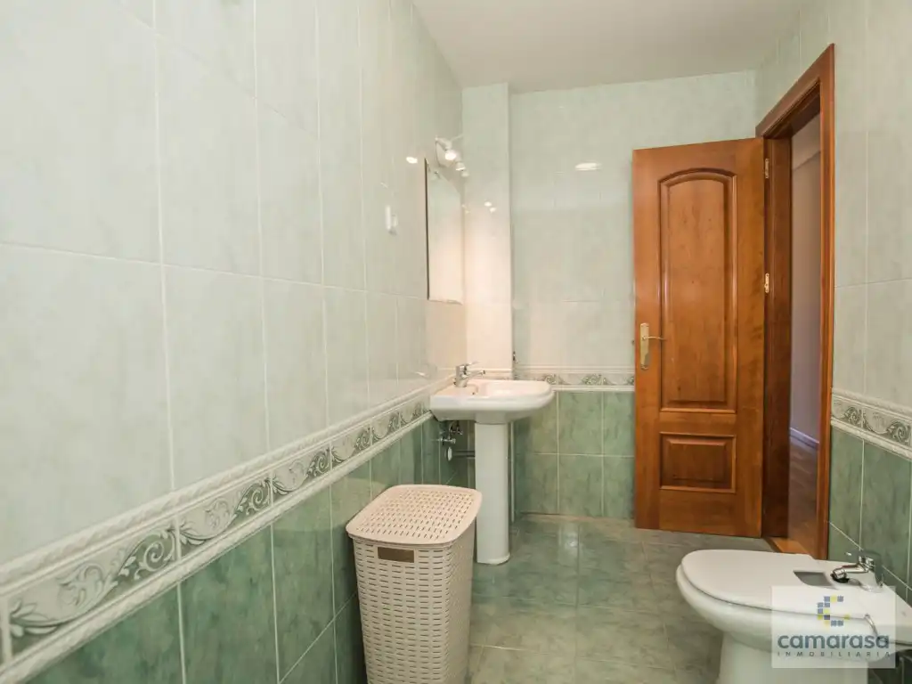 Flat for rent in Paseo Dos De Mayo, 2, Centro