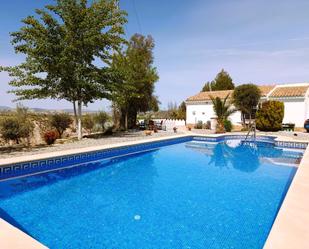 Piscina de Casa o xalet en venda en Freila amb Aire condicionat, Jardí privat i Terrassa