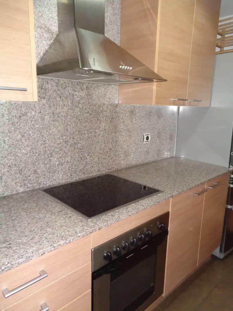 Cocina de Planta baja en venta en Terrassa con Aire acondicionado, Calefacción y Horno