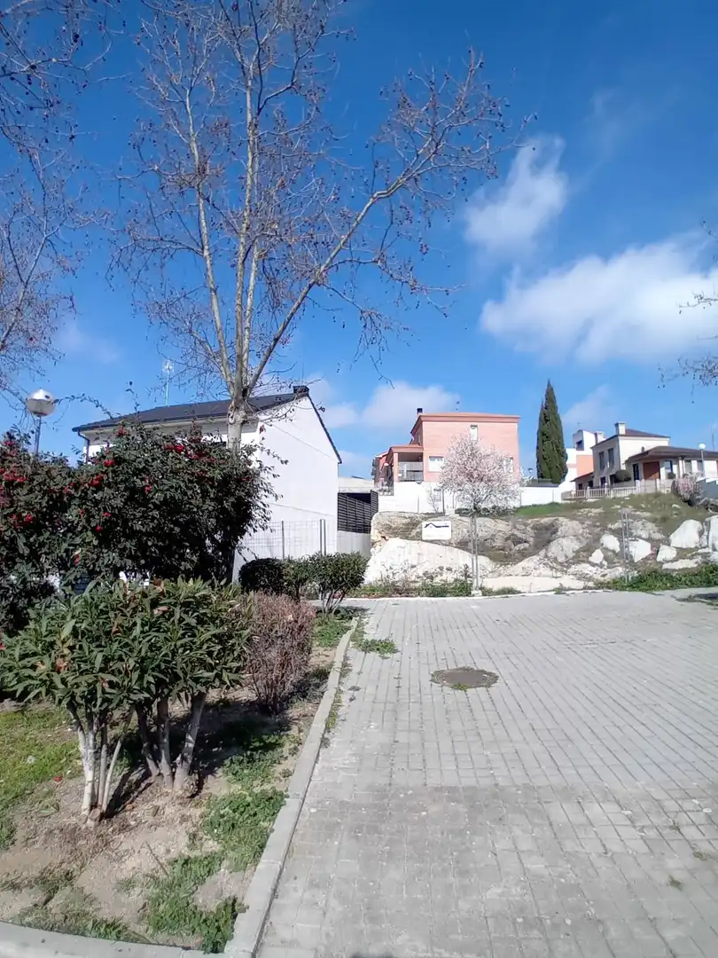 Vista exterior de Residencial en venta en Colmenar Viejo