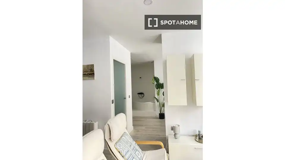 Room in Colina