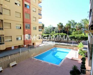 Piscina de Apartament de lloguer en Cullera amb Terrassa