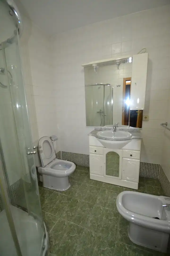 Wohnung zur Miete in Calle Melo, Centro Ciudad