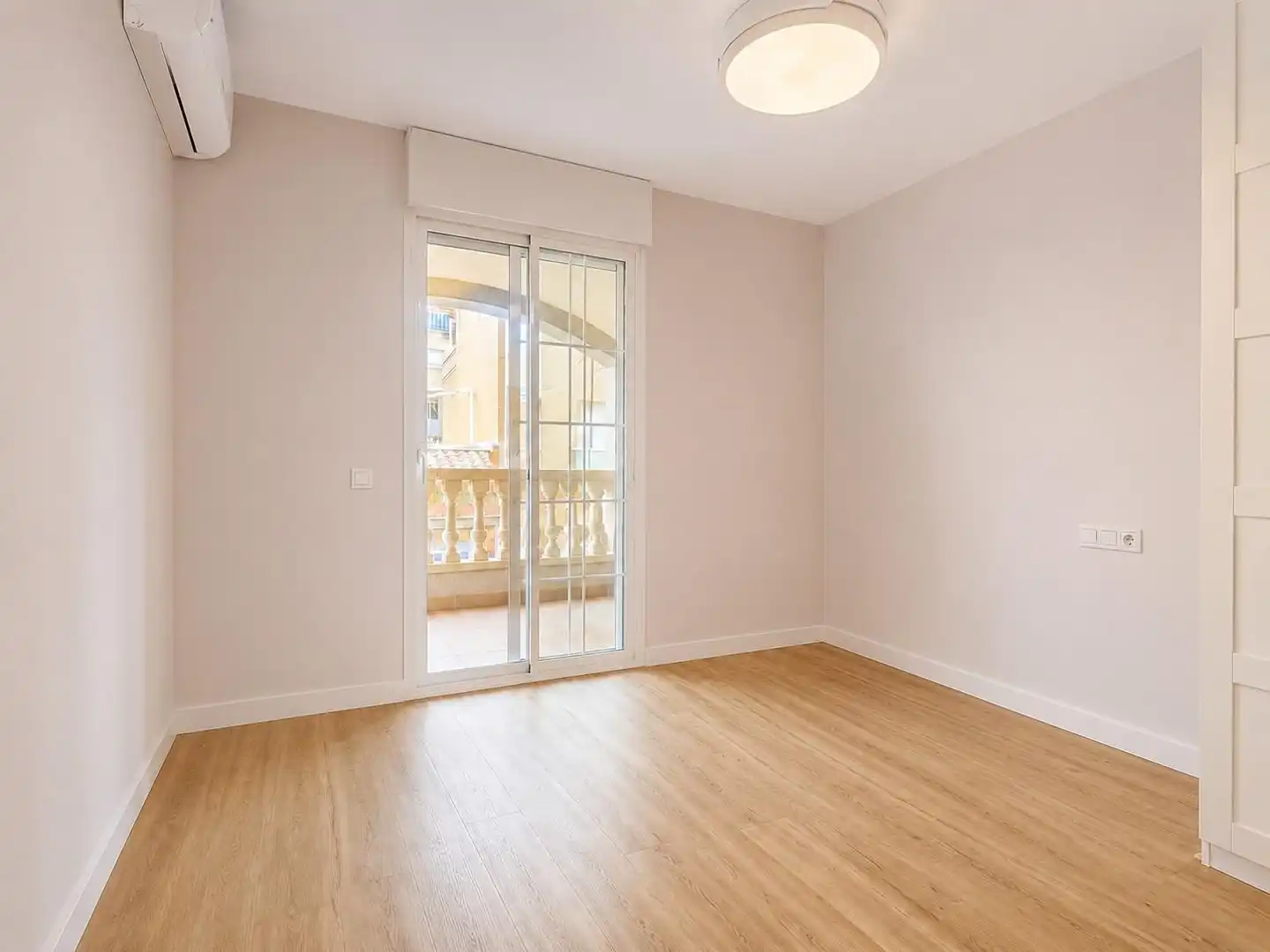 Casa a schiera con terrazza in vendita a La Collada - Sis Camins, imagen 12