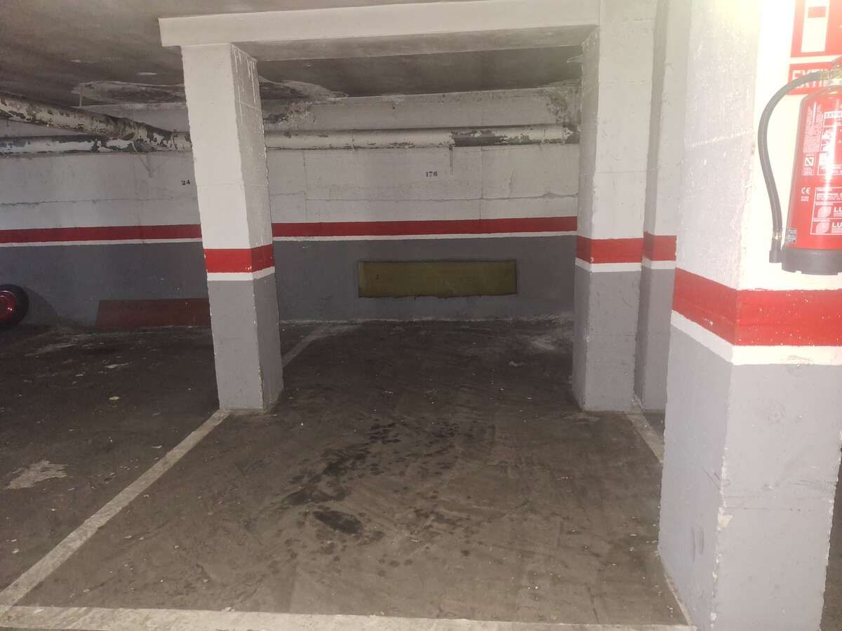 Garatge de lloguer a El Soto