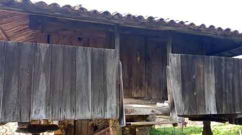 Foto 4 de Casa adosada en venta en Calle Ramón Asenjo, 26, Valdés - Luarca, Asturias
