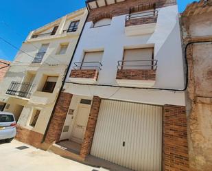 Vista exterior de Casa adosada en venda en Foz-calanda