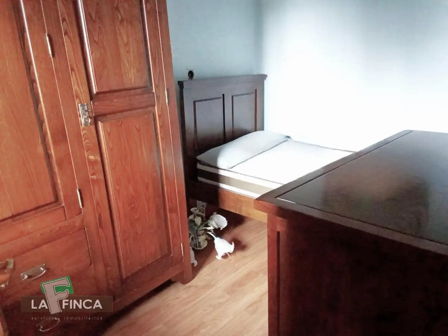 Habitación de Casa o chalet en venta en Oviedo  con Calefacción, Terraza y Trastero
