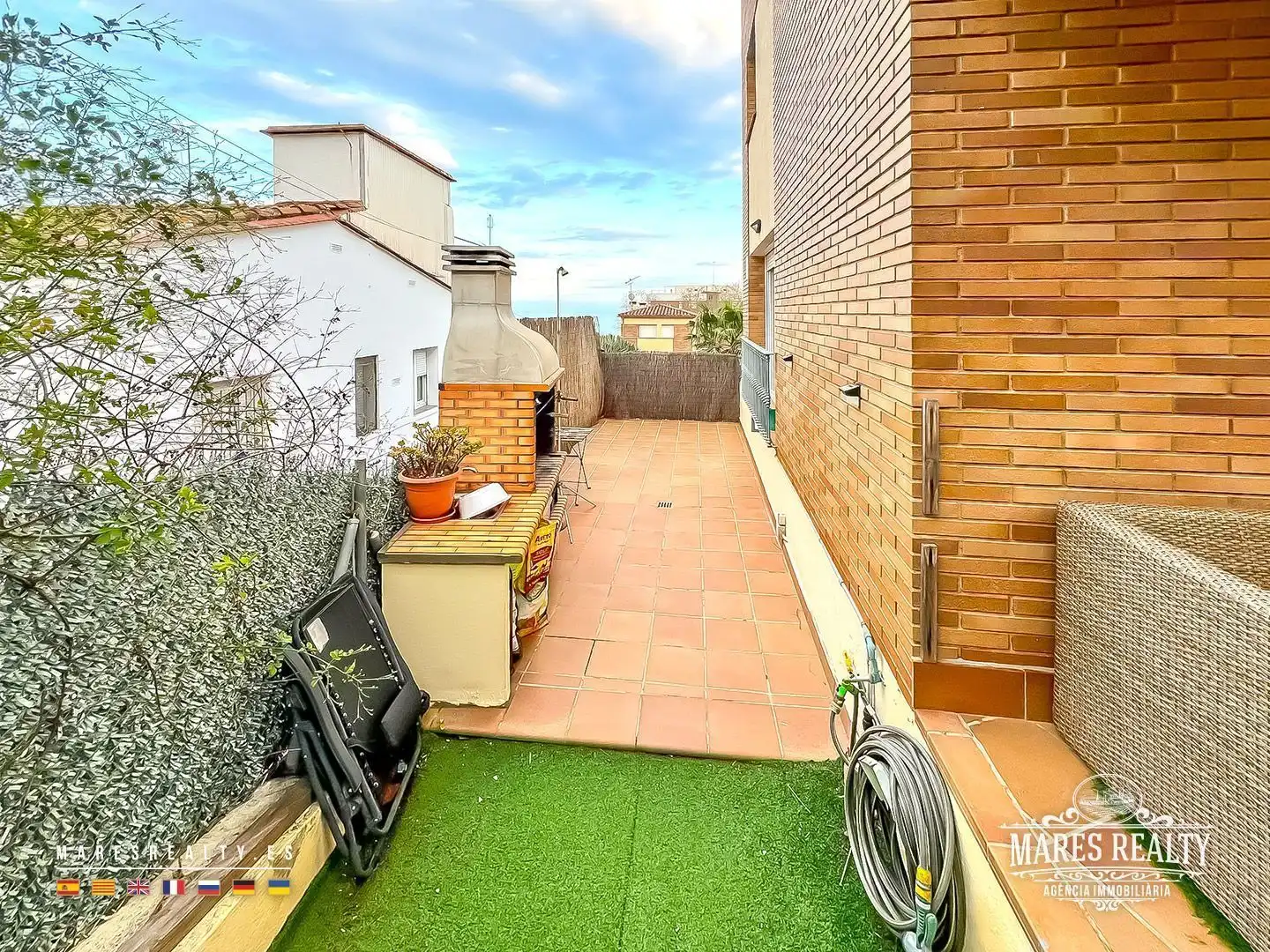 Terraza de Casa adosada en venta en Canet de Mar con Aire acondicionado, Calefacción y Jardín privado