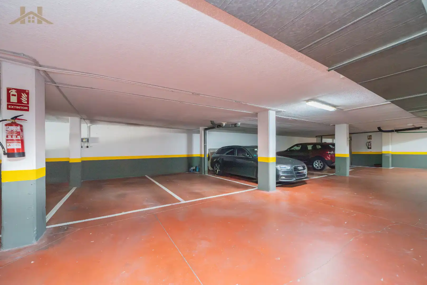 Parking de Piso en venta en Madrid con Aire acondicionado, Calefacción y Parquet