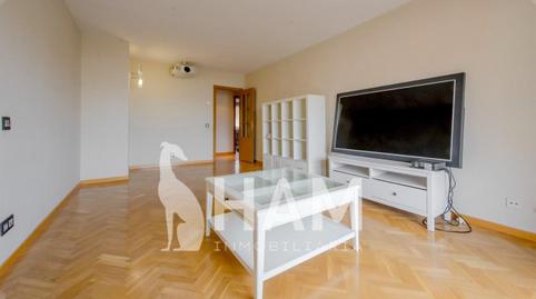 Foto 3 de Apartamento en venta en Peñagrande, Madrid