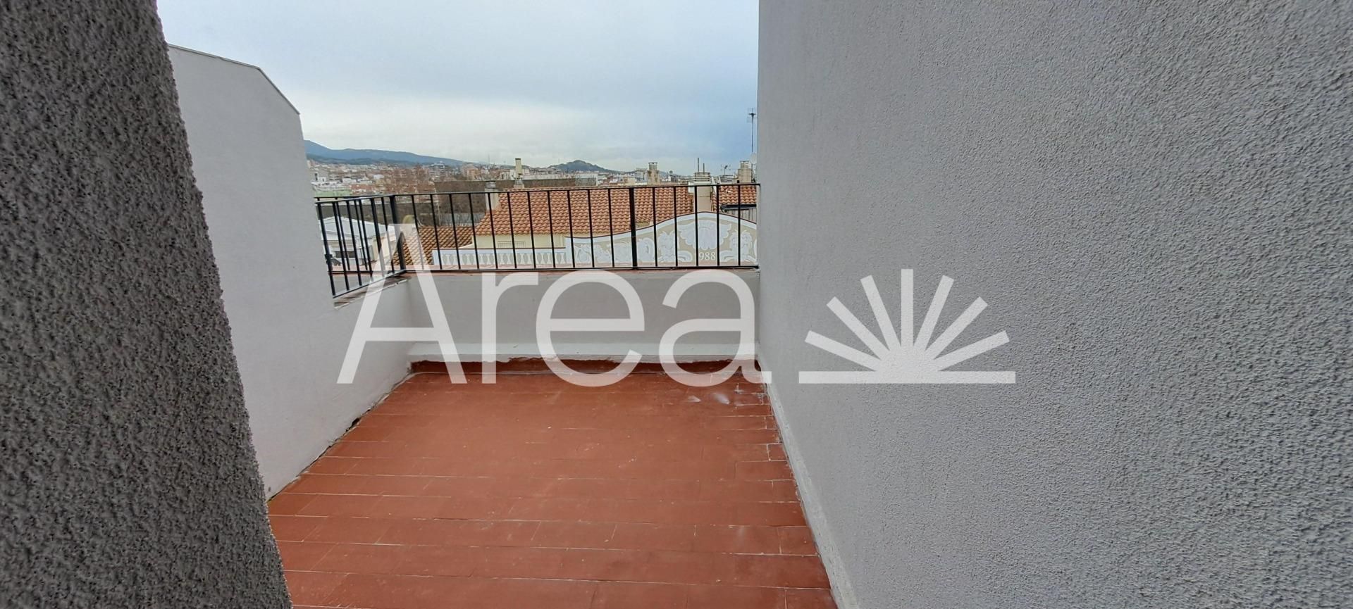 Dormitori de Àtic en venda en Mataró amb Aire condicionat, Parquet i Terrassa