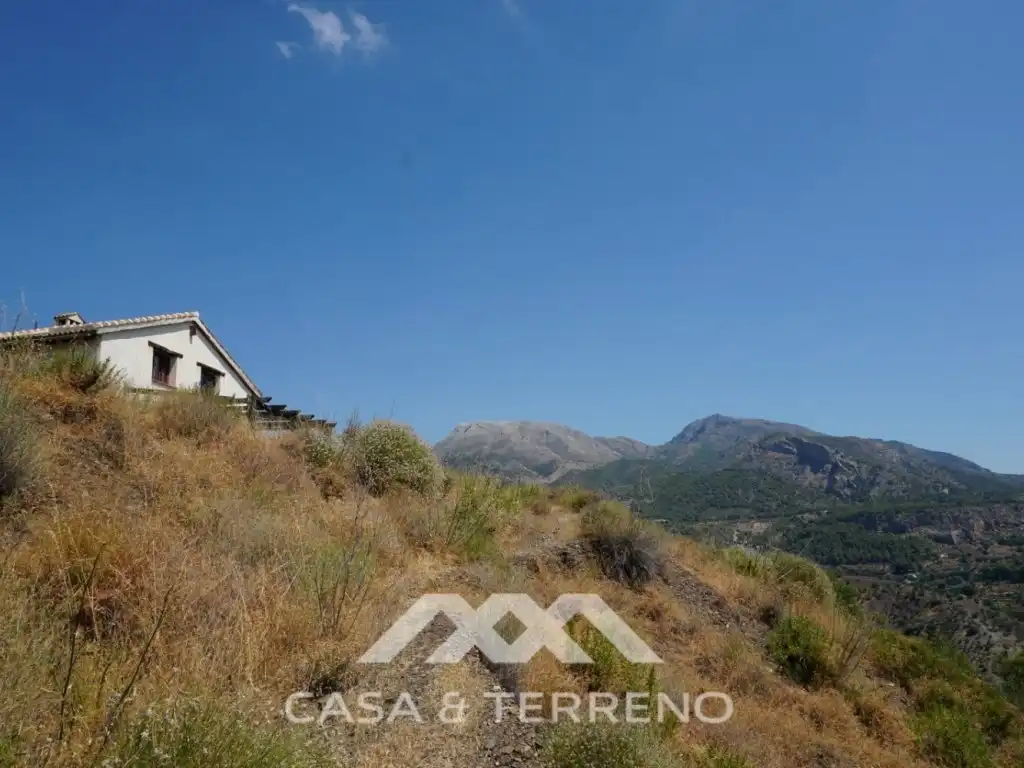 Casa amb jardí en venda a Yunquera, imagen 3