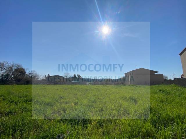 Terreno residencial en Venta en Calle Esglesia - Monells, S/N en Cruïlles, Monells I Sant Sadurní de L'Heura
