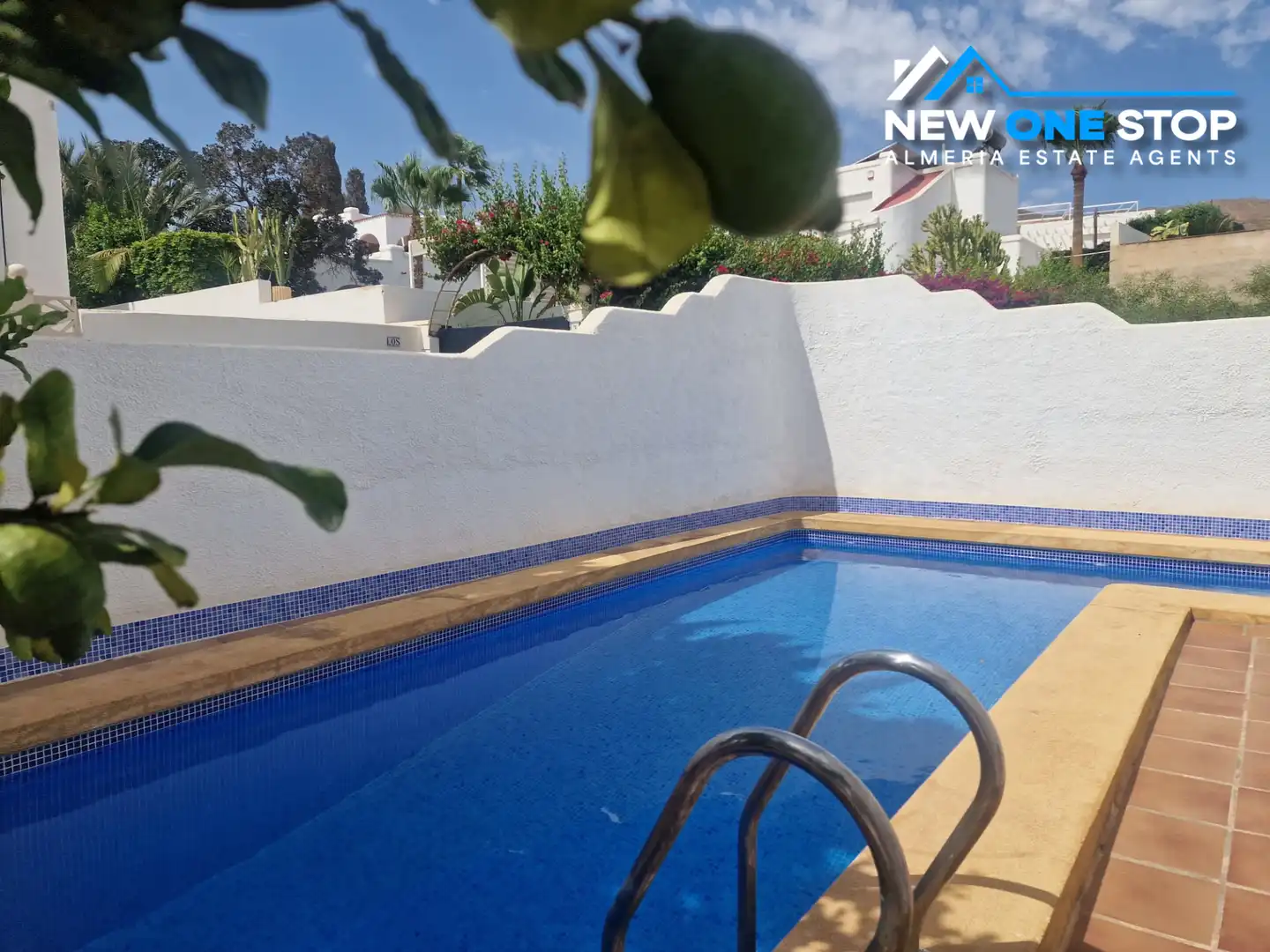 Chalet con terraza en venta en Calle Aleixandre, imagen 4