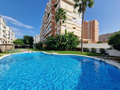 Piscina de Pis de lloguer en Alicante / Alacant amb Aire condicionat, Jardí privat i Terrassa