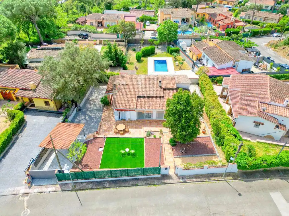 Vista exterior de Casa o xalet en venda en Santa Cristina d'Aro amb Calefacció, Terrassa i Piscina